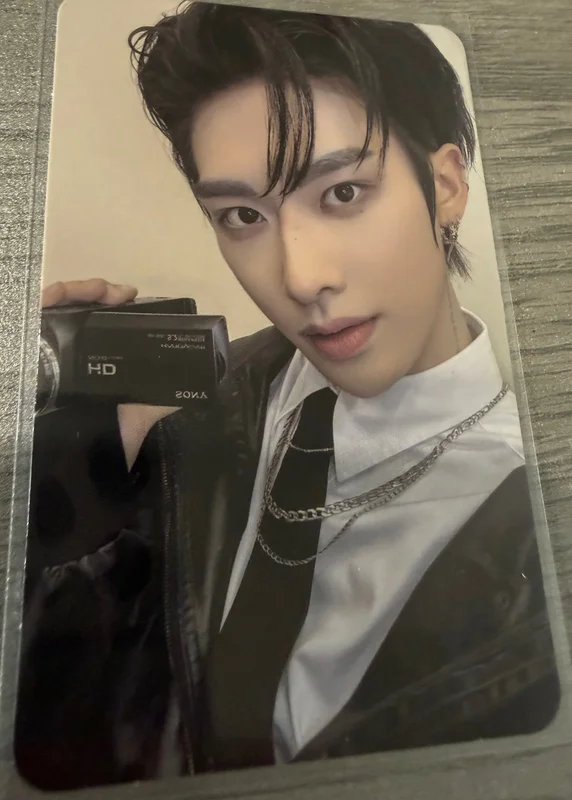 NEVER SAY NEVER PHOTOBOOK Ver. ICON Ver.