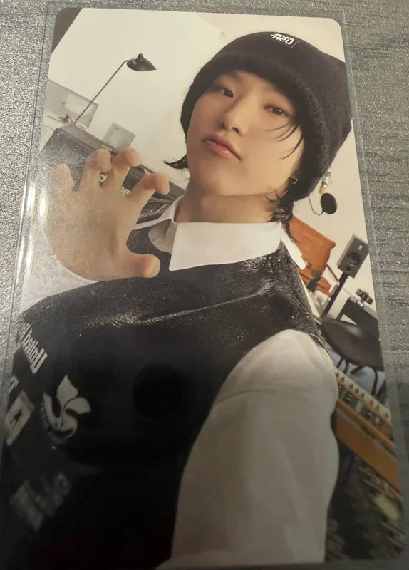 17 IS RIGHT HERE HEAR Ver.