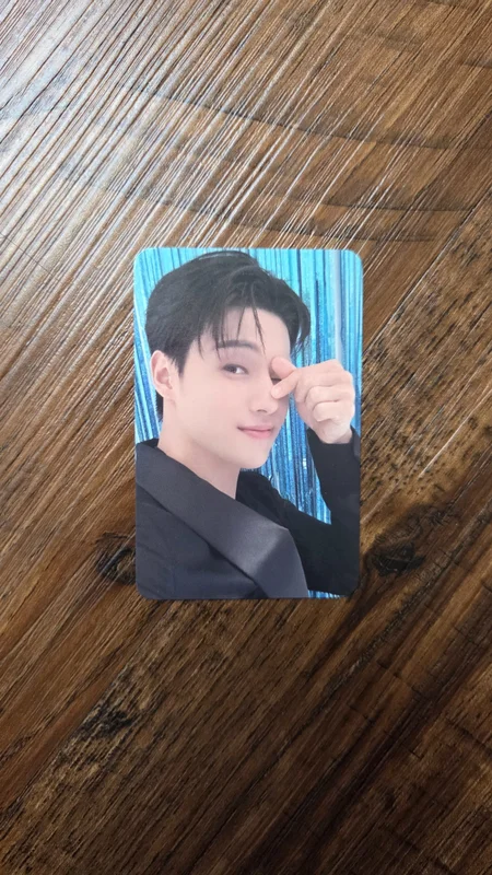 ATEEZ WOOYOUNG 'GOLDEN HOUR : Part.1 POP-UP EXHIBITION & STORE