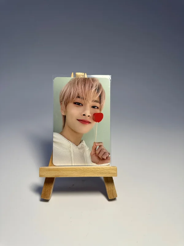 Stray Kids x Nacific - Christmas PC - I.N - Red Heart