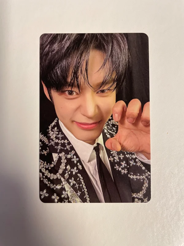 2024 ZEROBASEONE THE FIRST TOUR TIMELESS WORLD IN SEOUL TRADING CARD A VER.