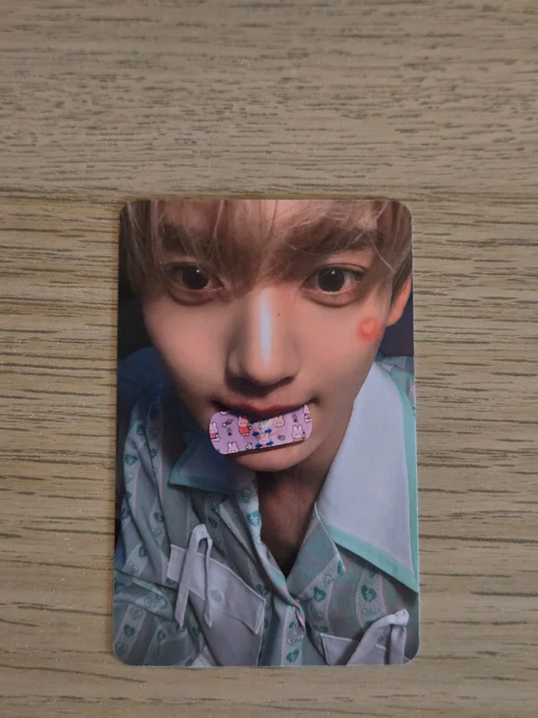 ZEROBASEONE HAN YUJIN 'SUPERSTAR WAKEONE ZEROBASEONE Package