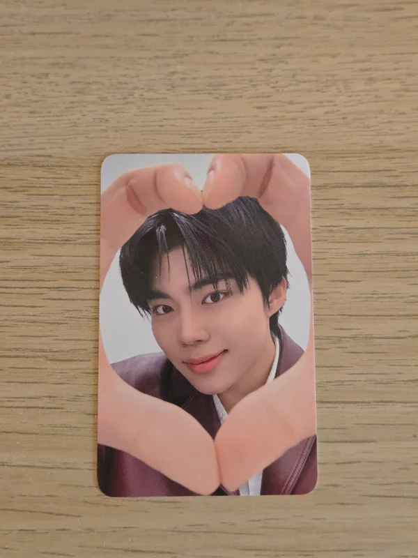 Ascend- LENTICULAR KEYRING Ver.