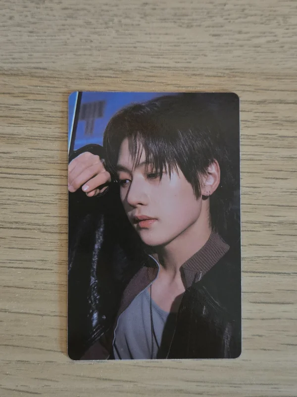Ascend- LENTICULAR KEYRING Ver.
