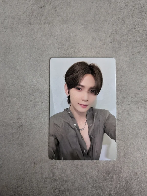 GOLDEN HOUR : Part.1 hello82