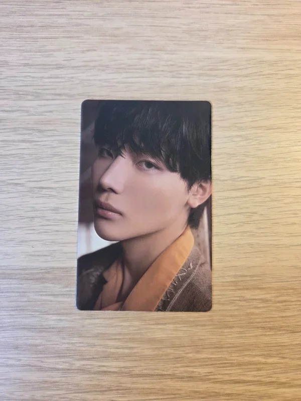 First Howling : ME WEVERSE