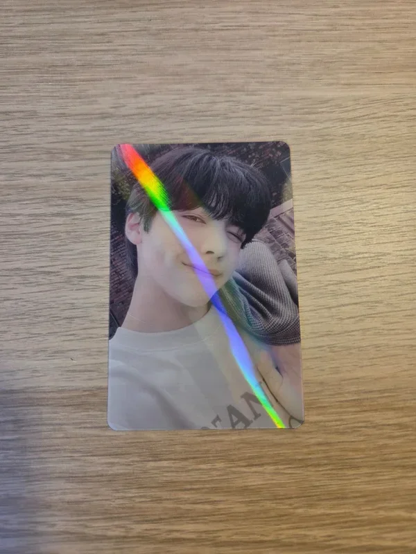 First Howling : ME WEVERSE JAPAN