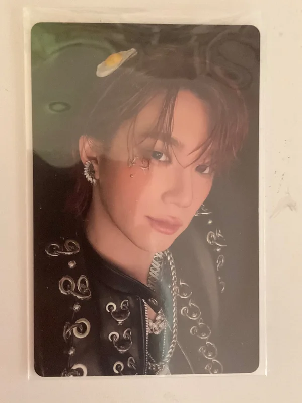 SAD SONG hello82 POP-UP Exclusive