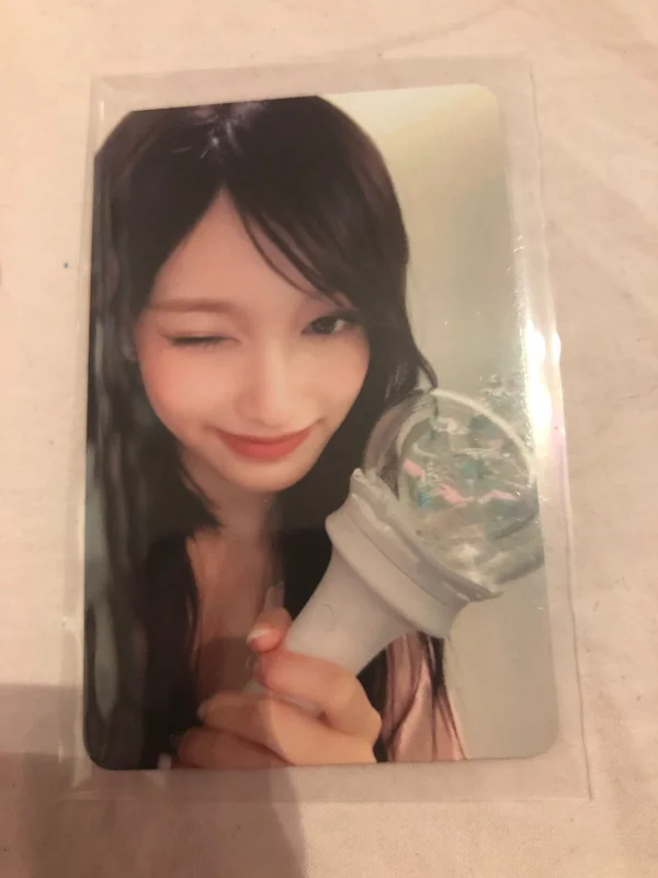 IVE OFFICIAL LIGHT STICK Ver.2