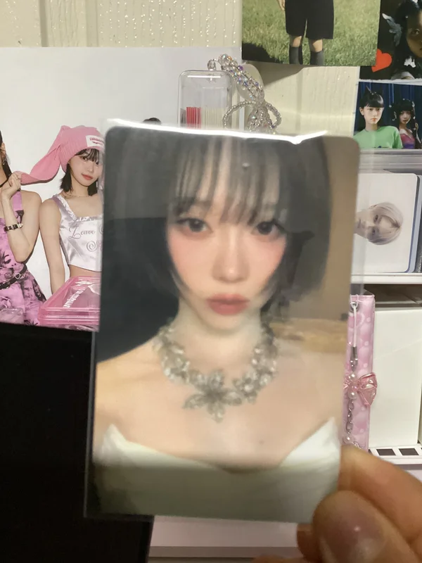 WINTER ARTIST BIRTHDAY POUCH PACK