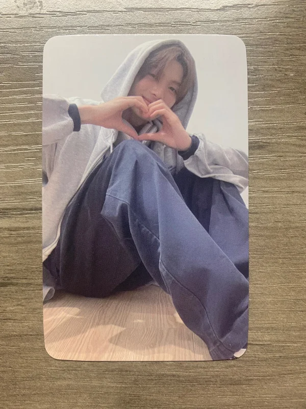 luvndvd | K-pop Photocard Seller from France | Used of Pocamarket