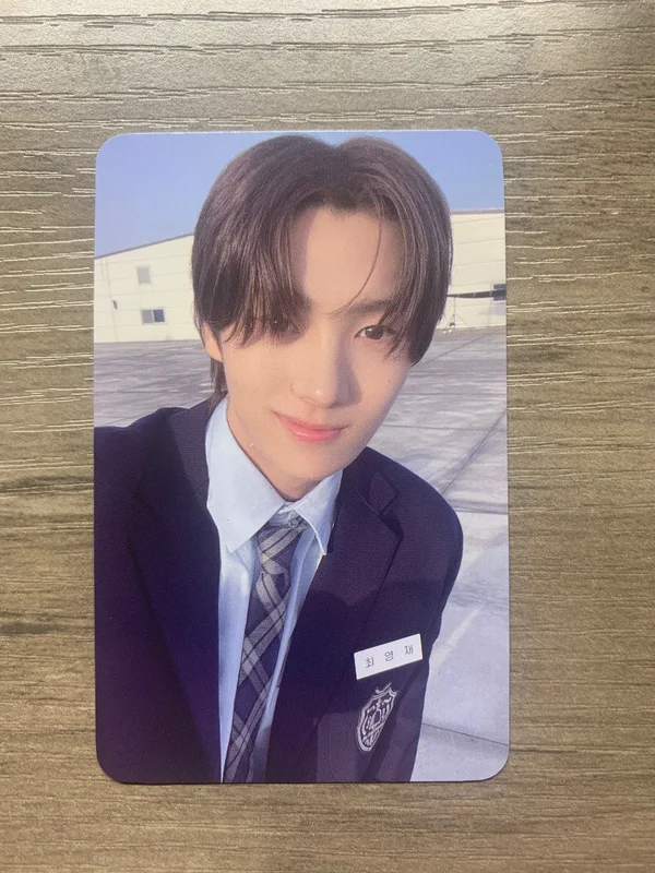 Sparkling Blue MAKESTAR LUCKY DRAW