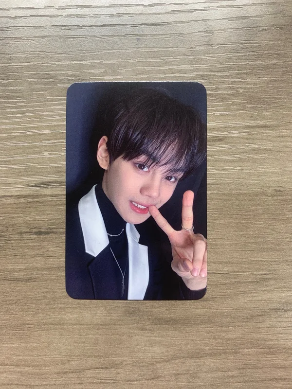キムギュビン　CGVボイプラファイナルトレカ ZEROBASEONE KIM GYUVIN 'MELTING POINT MUSIC KOREA' Photocard