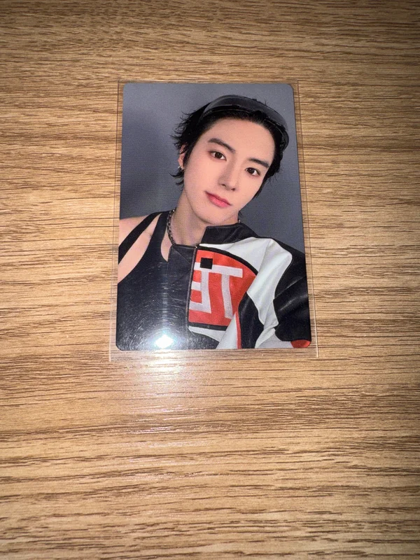 THE BOYZ FAN-CON THE B LAND MULTI MINI POUCH