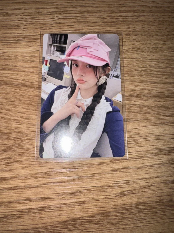 NOT CUTE ANYMORE Weverse Albums ver.