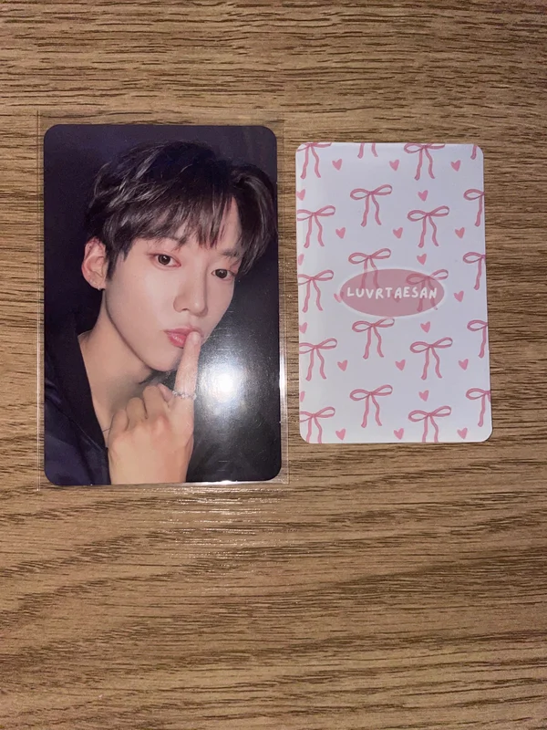 ONE QUESTION Postcard ver.