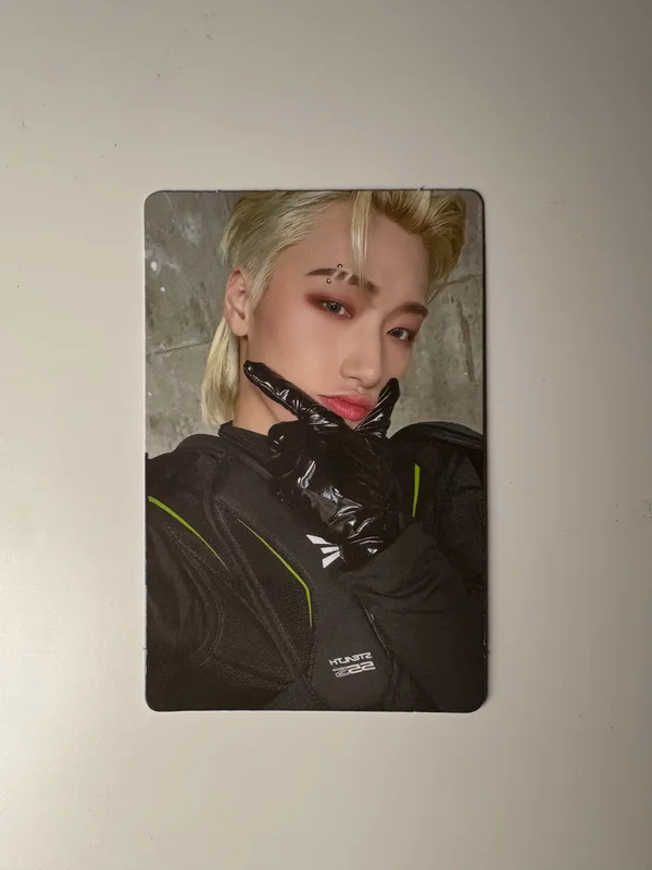 THE WORLD EP.1 : MOVEMENT Z VER.