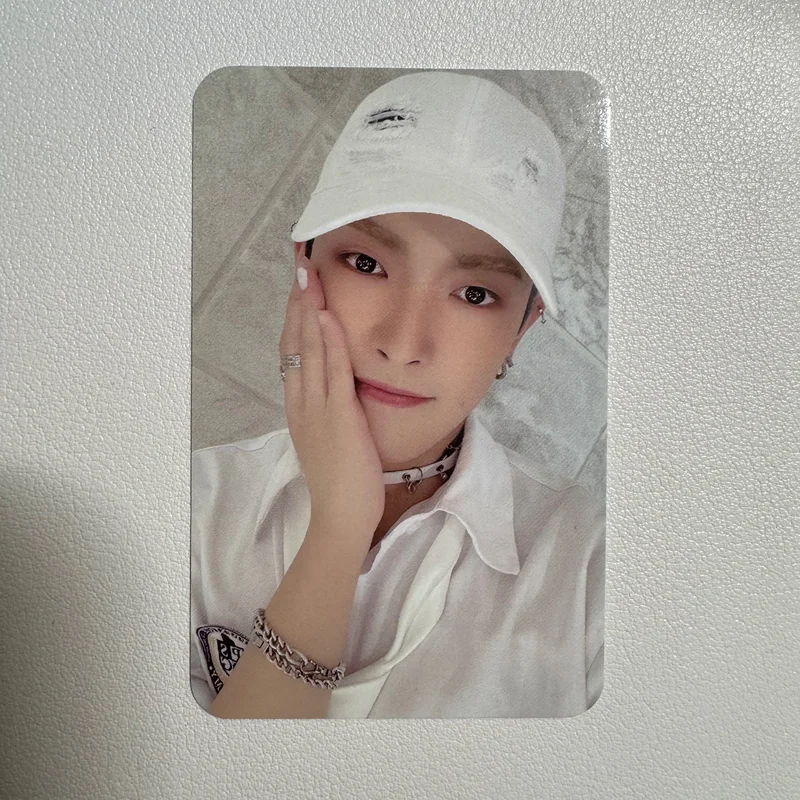 THE WORLD EP.2 OUTLAW PLATFORM VER HONGJOONG