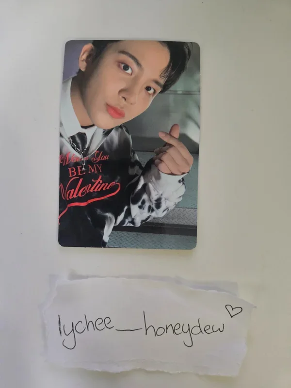 THE WORLD EP.1 : MOVEMENT DIGIPAK VER.