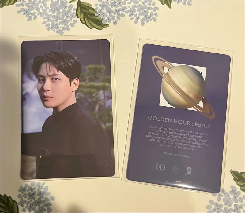 GOLDEN HOUR : Part.4 POCAALBUM VER. A VER.