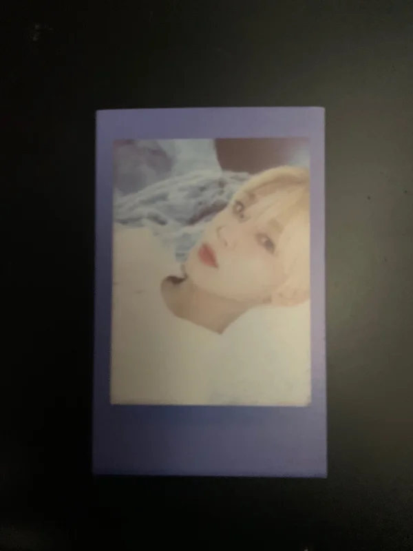 ROMANCE : UNTOLD -daydream- Weverse Albums ver.