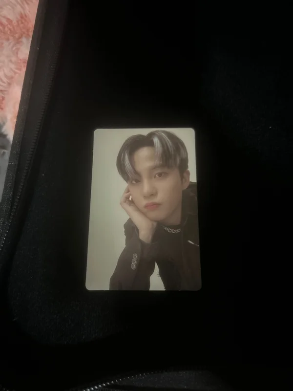 THE WORLD EP.2 : OUTLAW US Exclusive