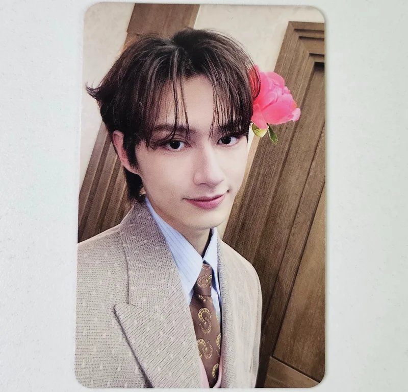 SPILL THE FEELS CARAT Ver.