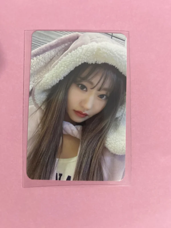 Julie (KISS OF LIFE)  POB  Makestar Born to be XX