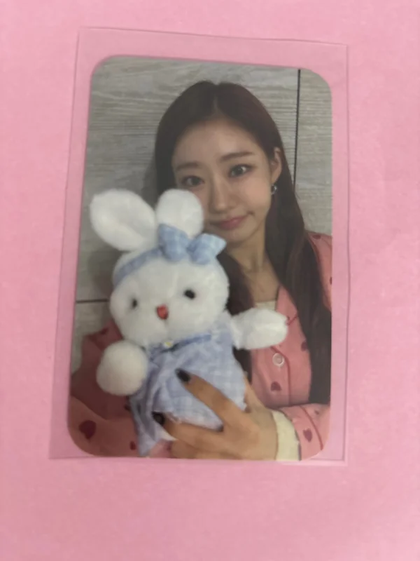 Julie (KISS OF LIFE)  POB Photocard FLNK Born to be XX