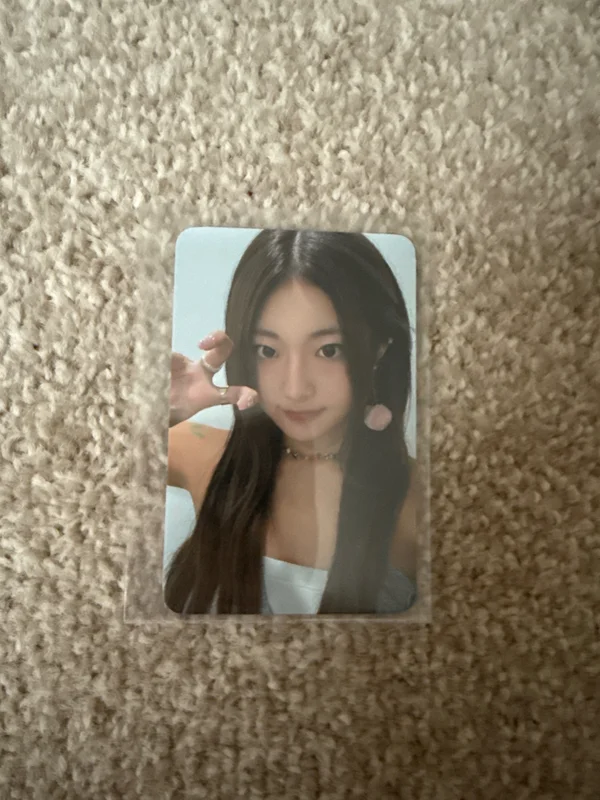 Seoul Dreaming MINI L-HOLDER & PHOTOCARD SET