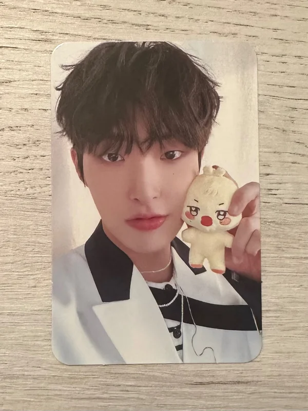 ATEEZ X ANITEEZ ADVENTURE POP-UP STORE ANITEEZ IN ILLUSION PLUSH KEYRING