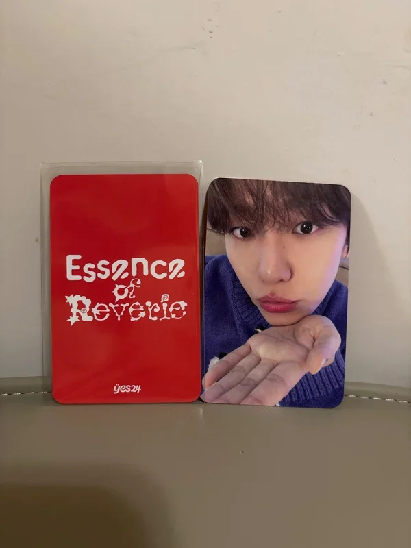Essence of Reverie YES24