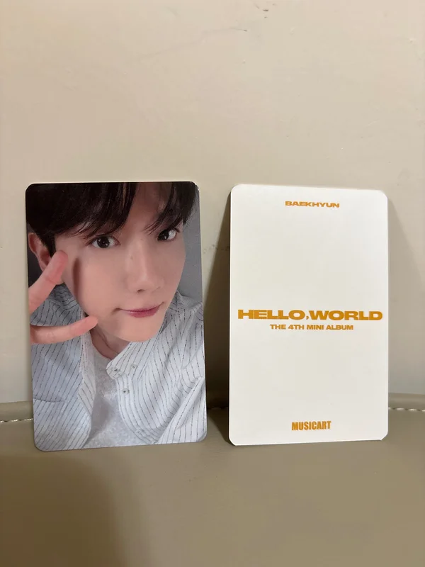 Hello, World MUSICART/YPBOOKS v