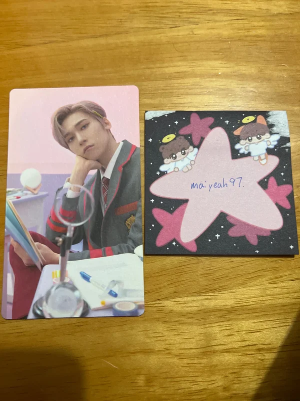 EARTH & MOON TRADING CARD