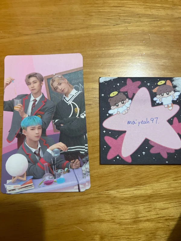 EARTH & MOON TRADING CARD