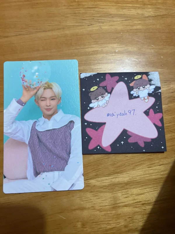 CRUSH ON US TRADING CARD