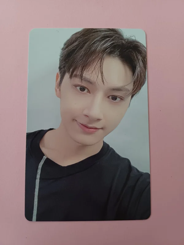 2022 SEVENTEEN in CARAT LAND MEMORY BOOK+ DVD