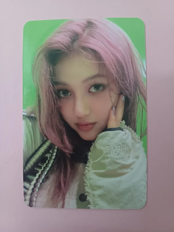 OMG Weverse Albums ver.