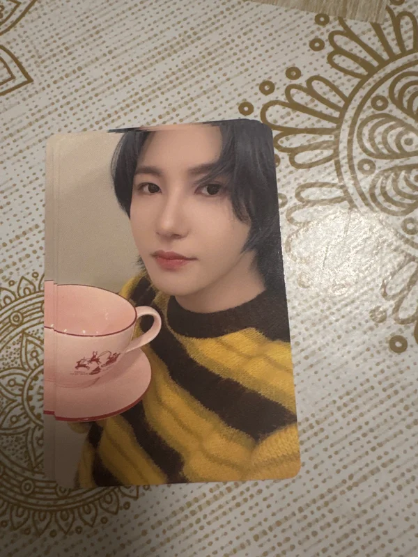 2024 PINK CHRISTMAS PHOTO CARD RANDOM PACK