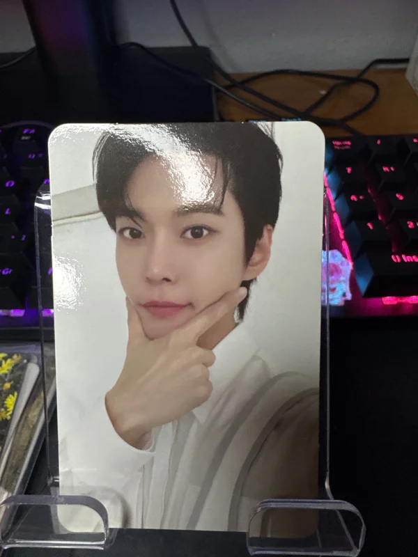2024 SEASON'S GREETINGS RANDOM TRADING CARD