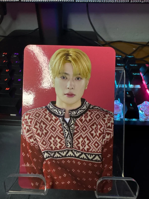 NCT ZONE POP-UP SPACE COUPON CARD CHRISTMAS ver.