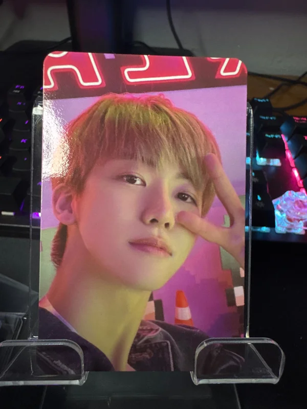 GLITCH ARCADE CENTER POP-UP STORE RANDOM TRADING CARD SET B VER