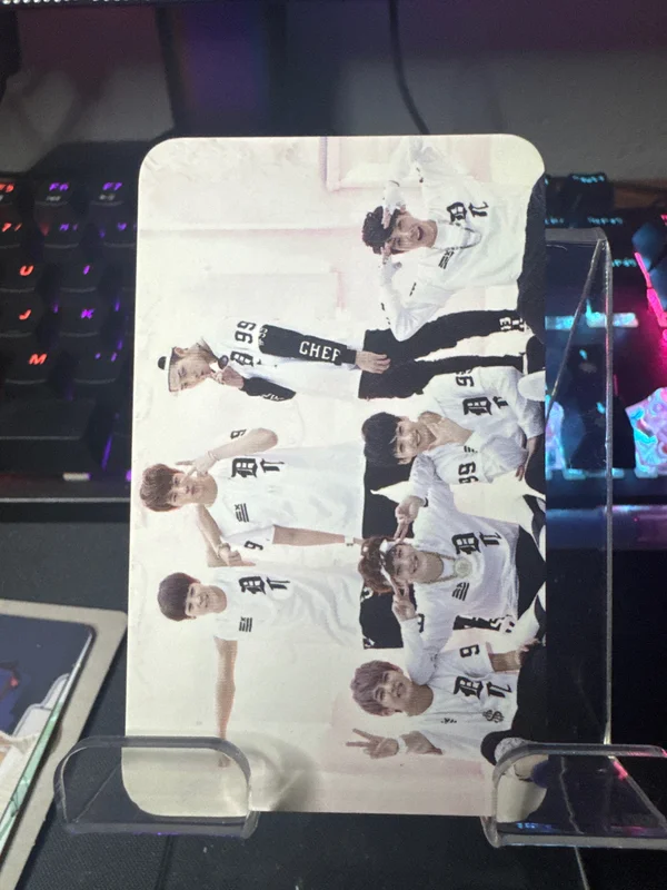 O!RUL8,2?