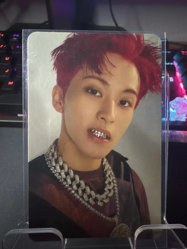 2 Baddies Photobook Ver. FASTER Ver.