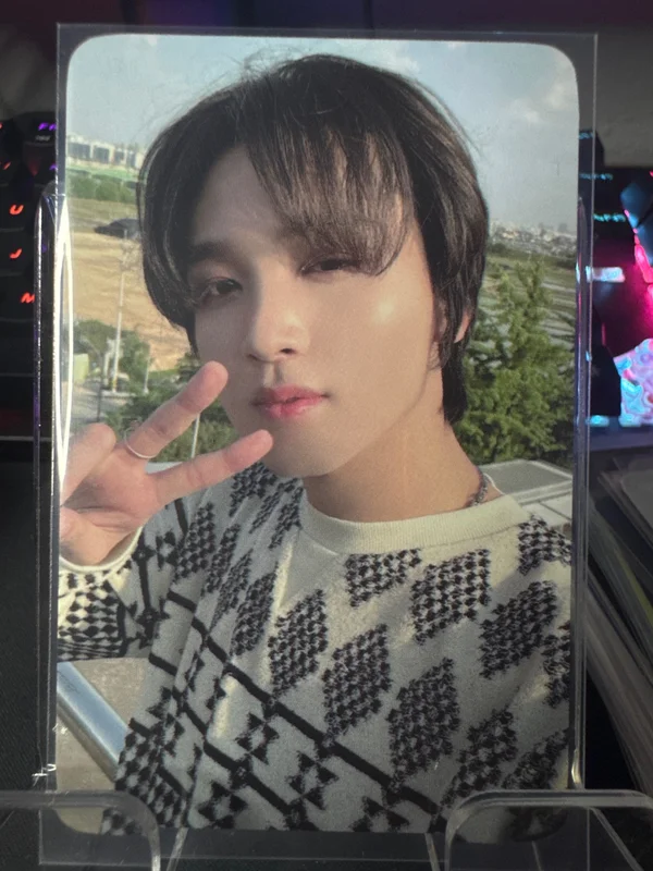 ISTJ Photobook Ver. KTOWN4U