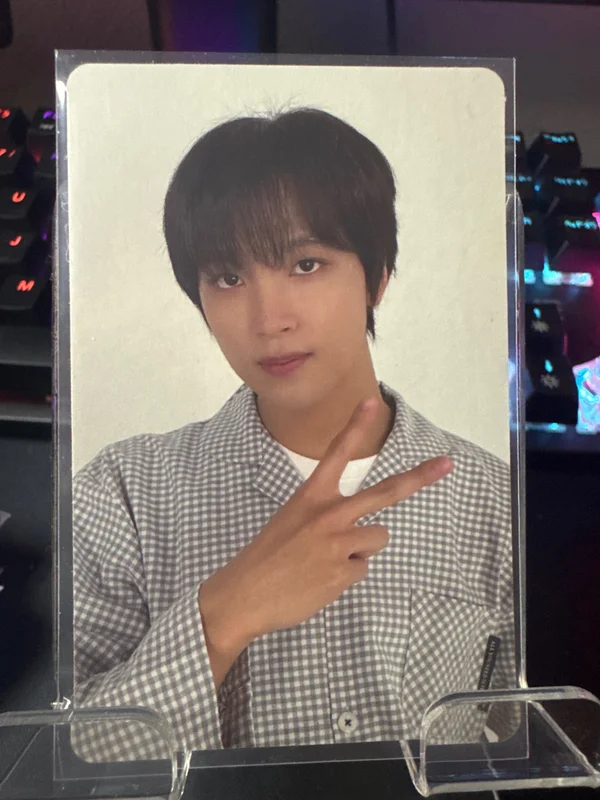 [TO THE NCT UNIVERSE] NCT HOME SCRATCH PHOTO CARD B