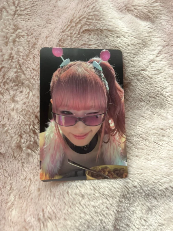Yena album pc HATE XX HATE Ver.