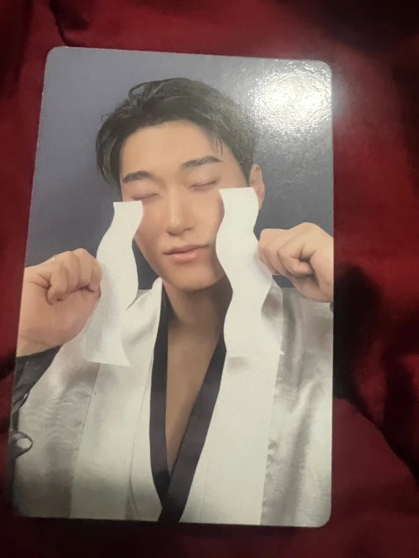 GOLDEN HOUR : Part.4 U.S.Exclusive