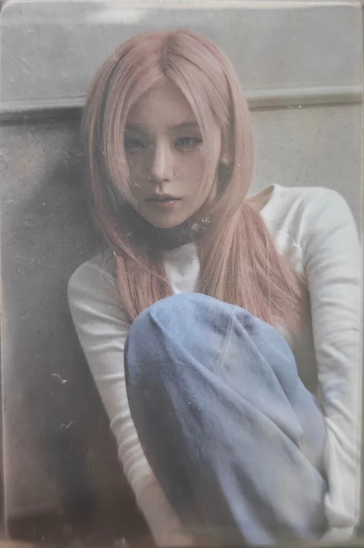 Itzy Yeji Motto POCAALBUM B Ver. Photocard