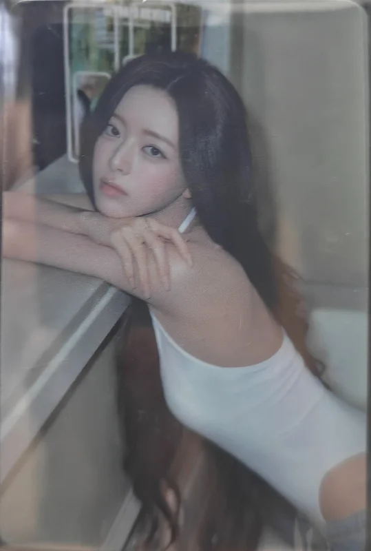 Itzy Yuna Motto POCAALBUM B Ver. Photocard